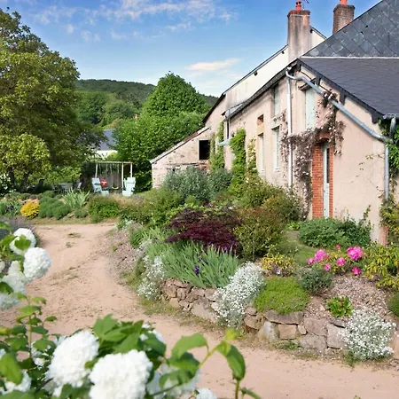 Maison de vacances Les Mésanges, à Ménessaire Extérieur photo