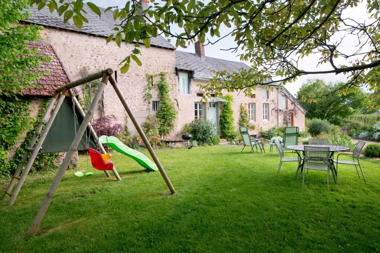 Maison De Les Mésanges, à Ménessaire